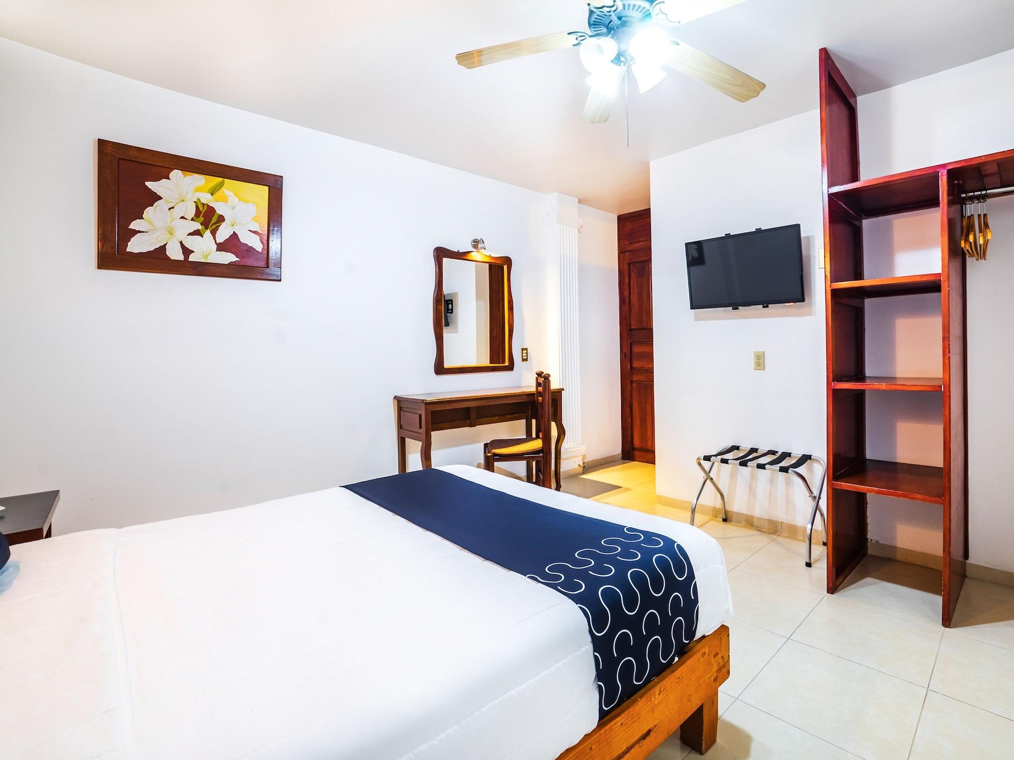 Hotel Hc Celaya  Εξωτερικό φωτογραφία